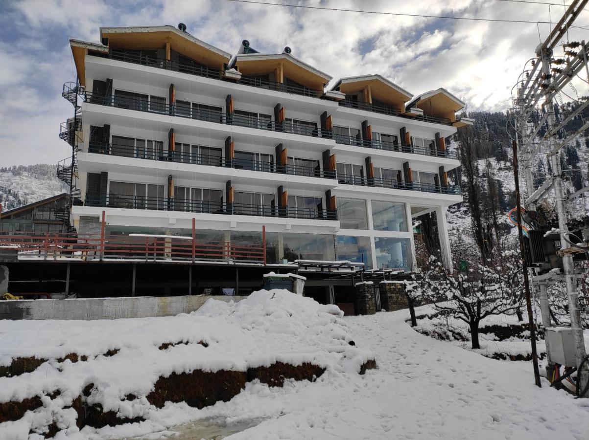 Naturevilas Sarovar Portico - Centrally Heated Manāli Exterior foto